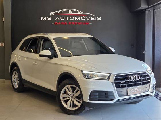 AUDI Q5 2.0 TFSI GASOLINA PRESTIGE PLUS S TRONIC AUDI Q5 2.0 TFSI GASOLINA PRESTIGE PLUS S TRONIC